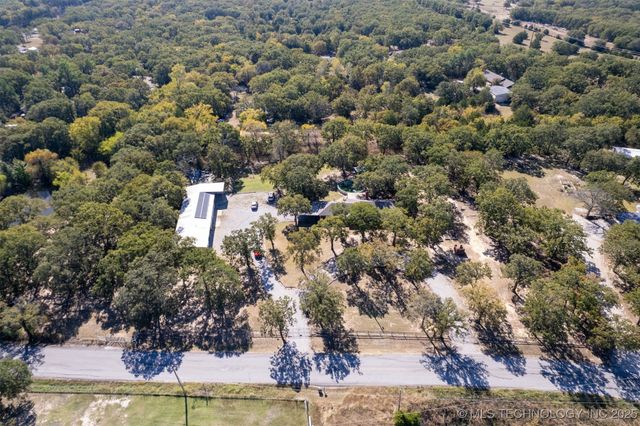 4042 3rd NE, Ardmore, OK 73401