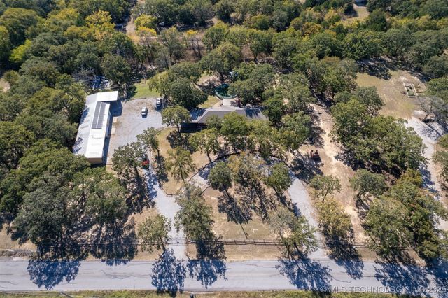 4042 3rd NE, Ardmore, OK 73401