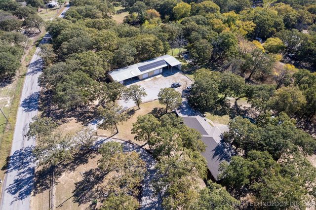 4042 3rd NE, Ardmore, OK 73401