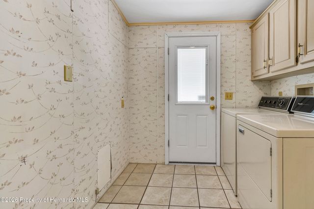 7524 Dinsmore Street, Brooksville, FL 34613