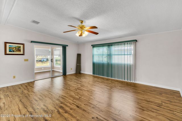 7524 Dinsmore Street, Brooksville, FL 34613