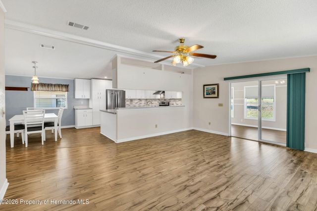 7524 Dinsmore Street, Brooksville, FL 34613