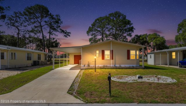 7524 Dinsmore Street, Brooksville, FL 34613