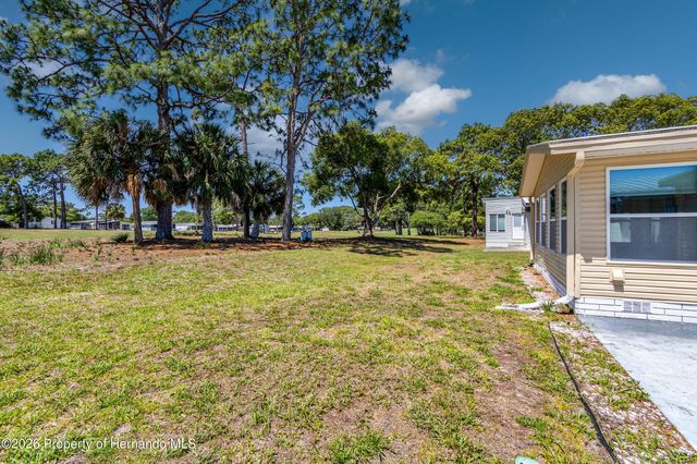 7524 Dinsmore Street, Brooksville, FL 34613