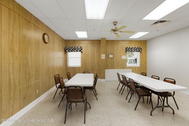 7524 Dinsmore Street, Brooksville, FL 34613