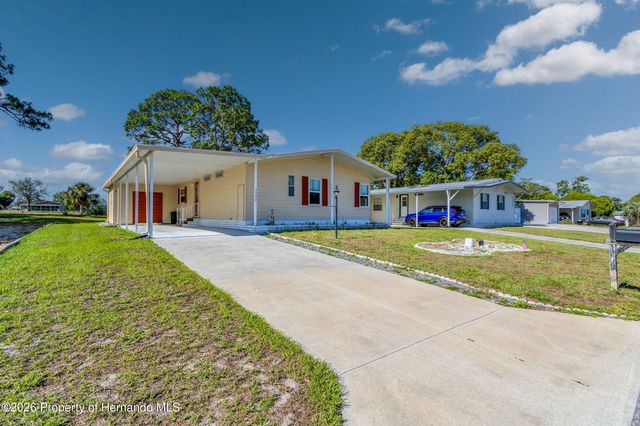 7524 Dinsmore Street, Brooksville, FL 34613