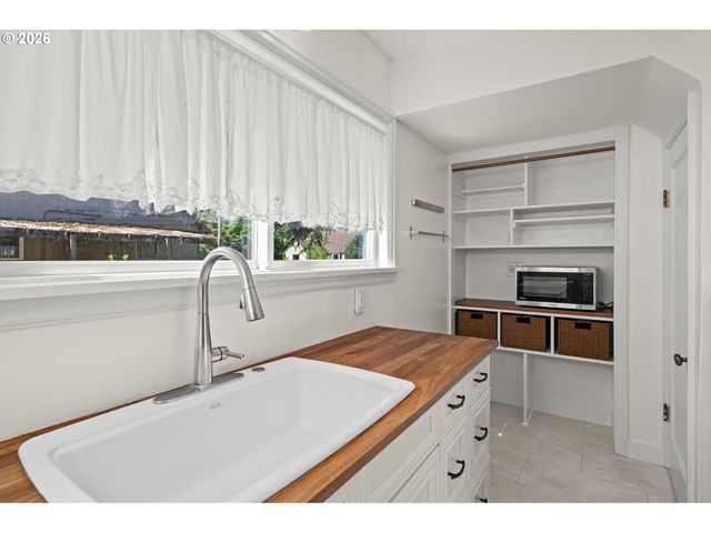 5314 Ne 72ND Ave, Portland, OR 97218