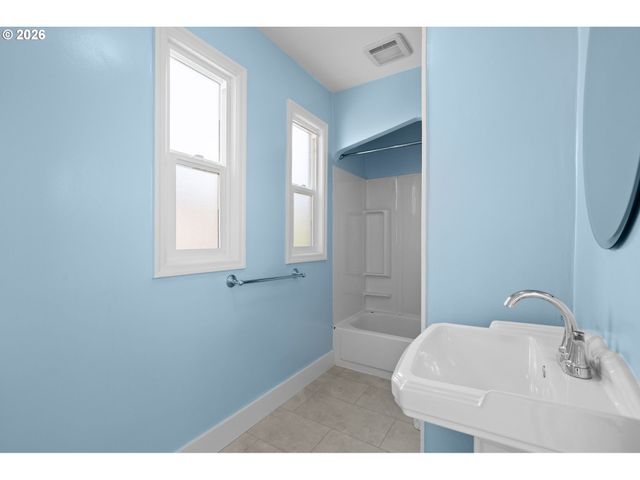 5314 Ne 72ND Ave, Portland, OR 97218