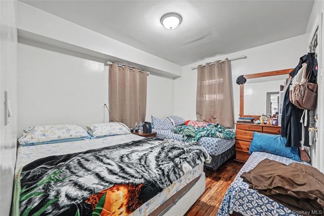 548 S 8th Avenue, Mount Vernon, NY 10550