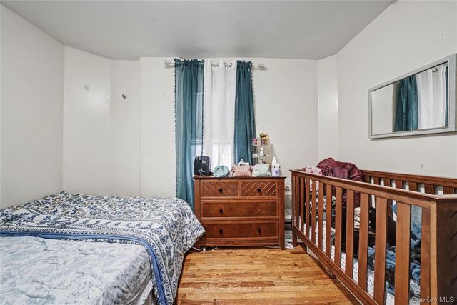 548 S 8th Avenue, Mount Vernon, NY 10550