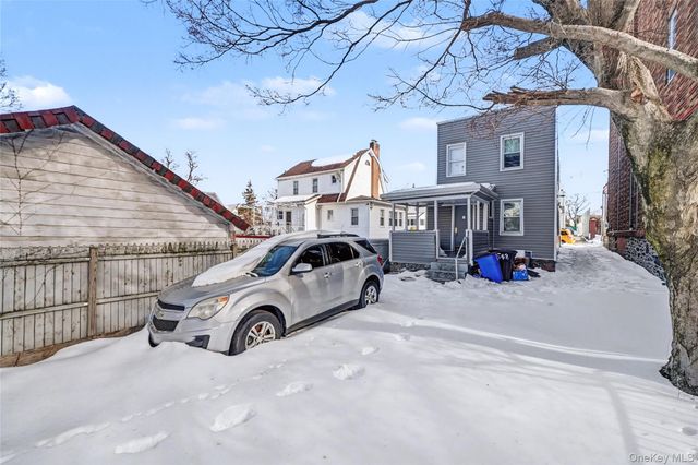 548 S 8th Avenue, Mount Vernon, NY 10550