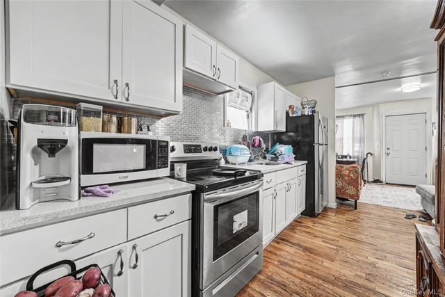 548 S 8th Avenue, Mount Vernon, NY 10550