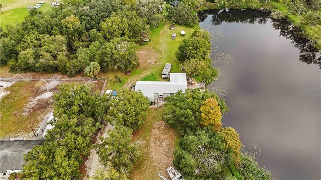 8011 41ST AVENUE E, Bradenton, FL 34211