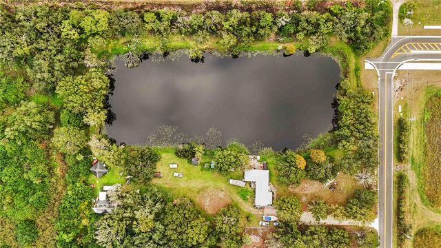 8011 41ST AVENUE E, Bradenton, FL 34211