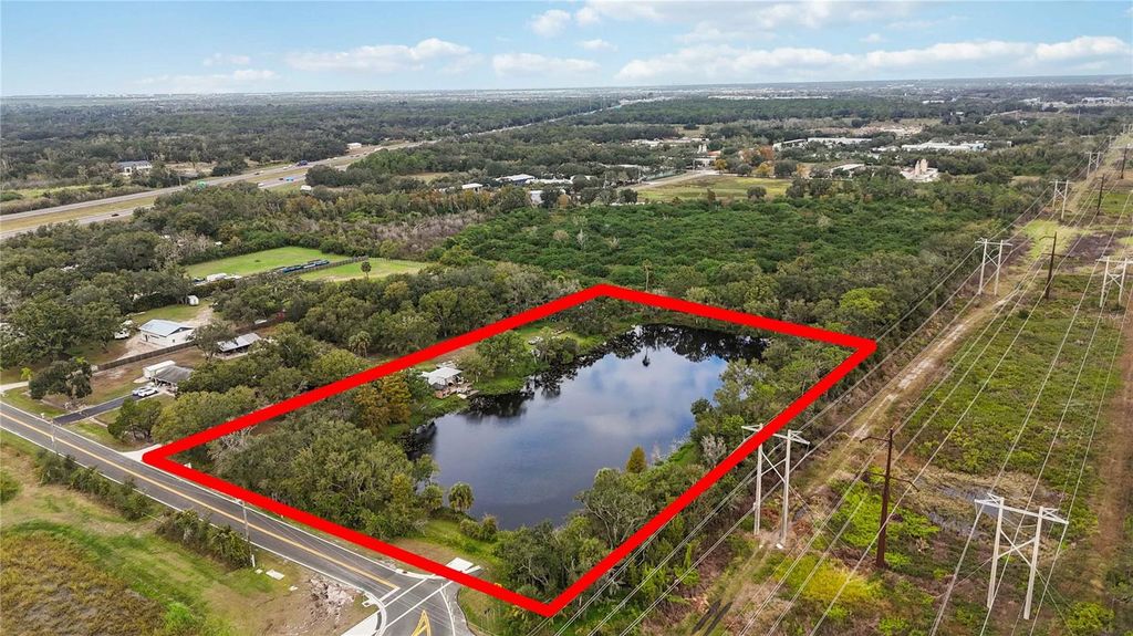 8011 41ST AVENUE E, Bradenton, FL 34211