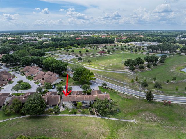 925 FENTON LANE 9, Lakeland, FL 33809