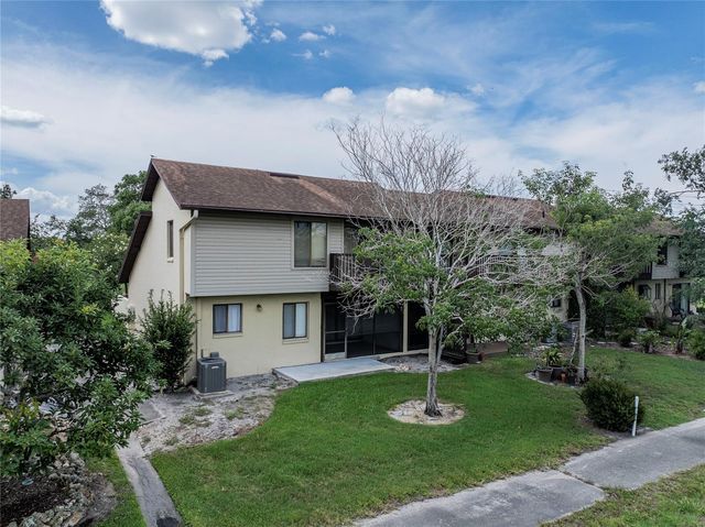 925 FENTON LANE 9, Lakeland, FL 33809