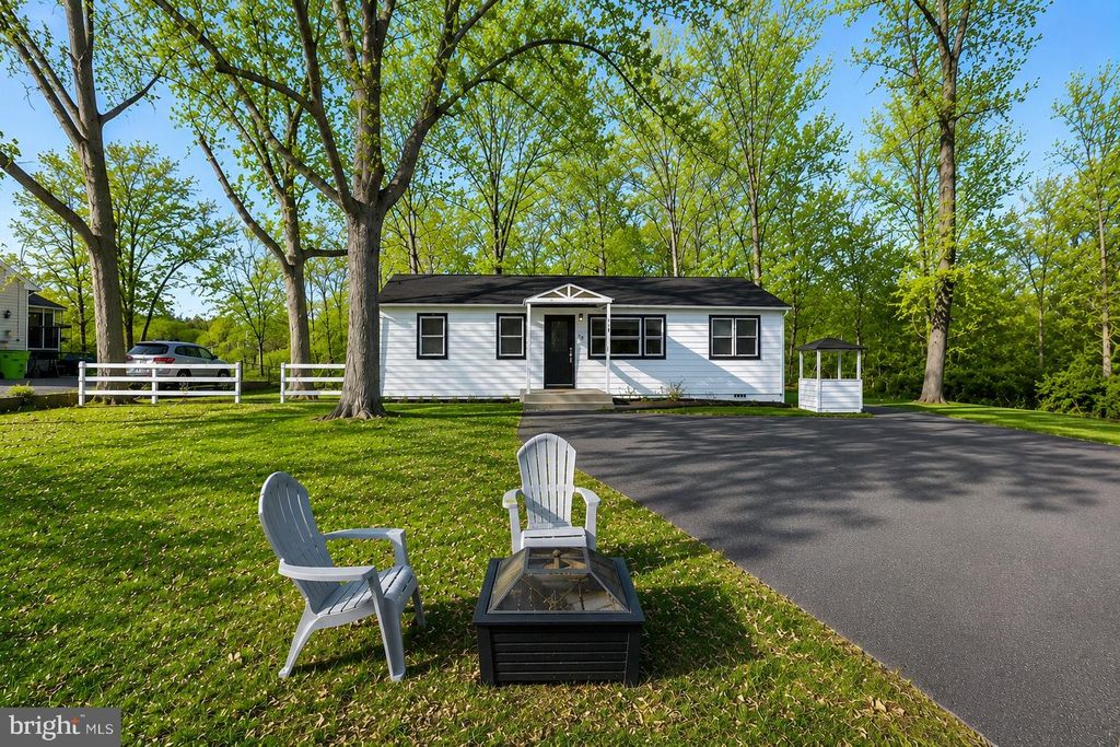 45432 MALLARD ST, Sterling, VA 20165