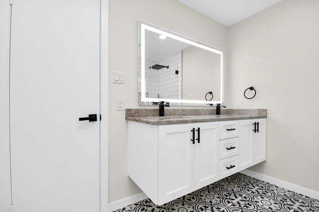 4238 T C Jester Boulevard, Houston, TX 77018