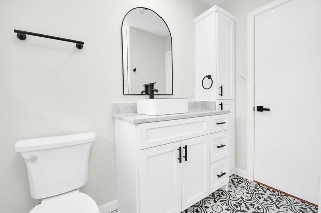 4238 T C Jester Boulevard, Houston, TX 77018