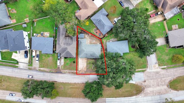4238 T C Jester Boulevard, Houston, TX 77018