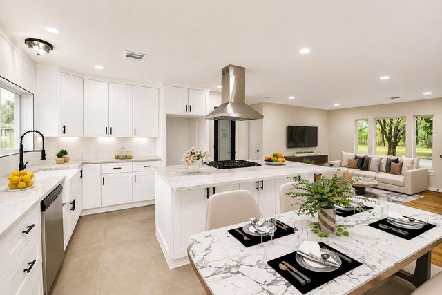 4238 T C Jester Boulevard, Houston, TX 77018