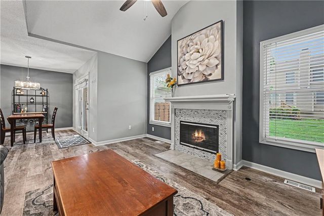 9411 W 119th Terrace, Overland Park, KS 66213