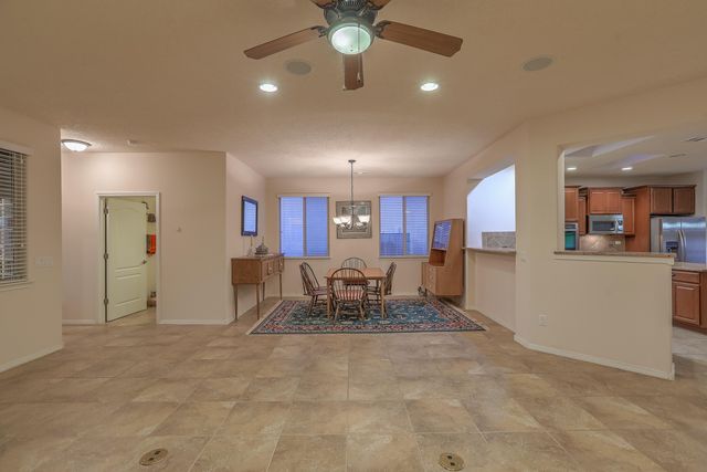 929 Evening Primrose Lane, Bernalillo, NM 87004