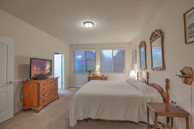 929 Evening Primrose Lane, Bernalillo, NM 87004