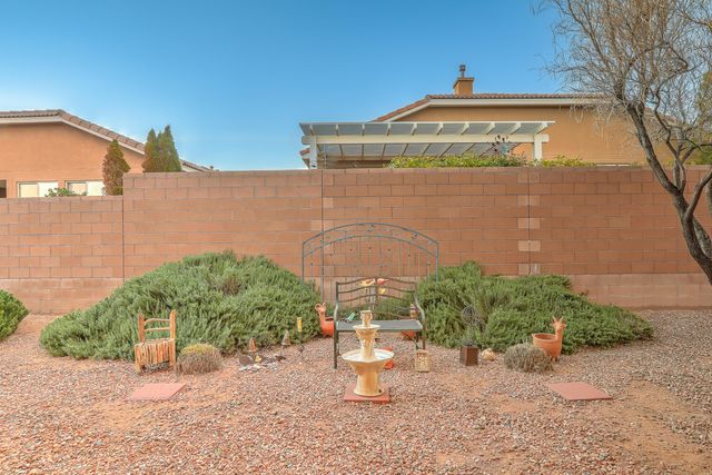 929 Evening Primrose Lane, Bernalillo, NM 87004