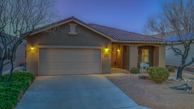 929 Evening Primrose Lane, Bernalillo, NM 87004