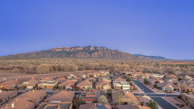 929 Evening Primrose Lane, Bernalillo, NM 87004
