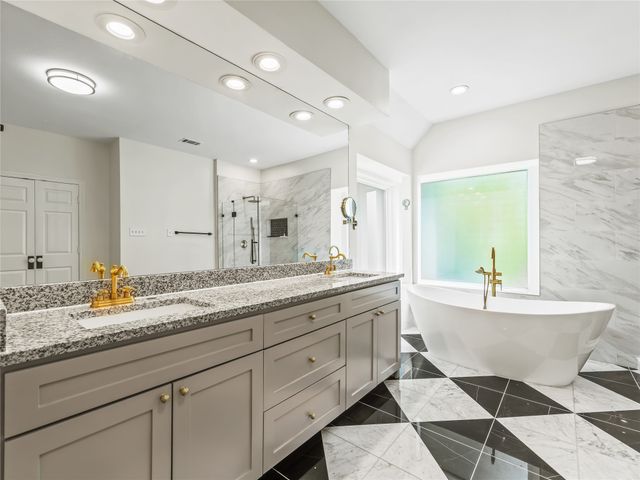 153 Meadowcreek Road, Coppell, TX 75019