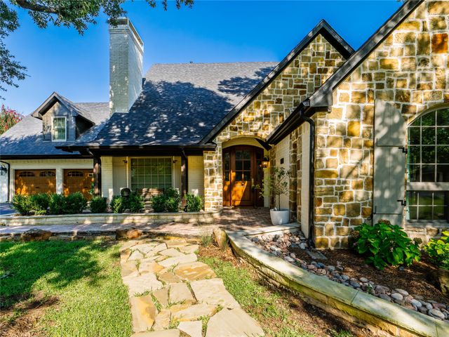 153 Meadowcreek Road, Coppell, TX 75019