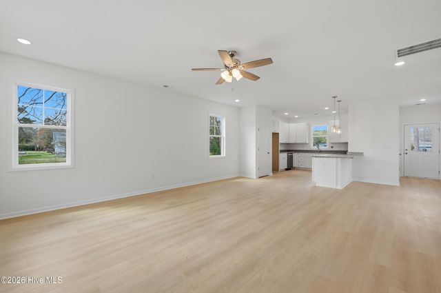 706 W Hayes Street, Burgaw, NC 28425