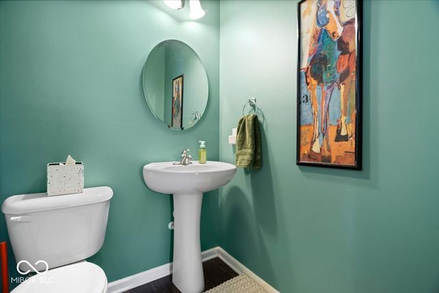 6873 W Cedarwood Circle, Mccordsville, IN 46055