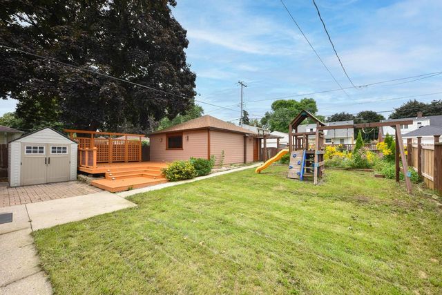 2728 N 90th STREET, Milwaukee, WI 53222