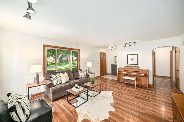 2728 N 90th STREET, Milwaukee, WI 53222