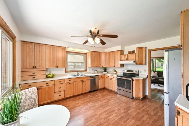 2728 N 90th STREET, Milwaukee, WI 53222