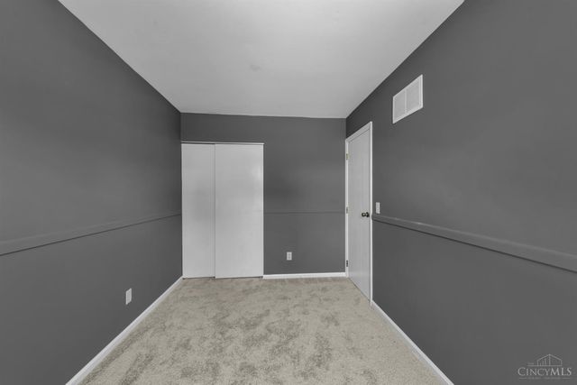 6826 Parkland Avenue, Cincinnati, OH 45233