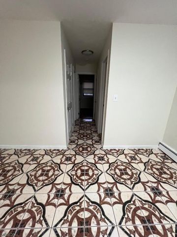 401 Us Highway 22 F, North Plainfield Boro, NJ 07060