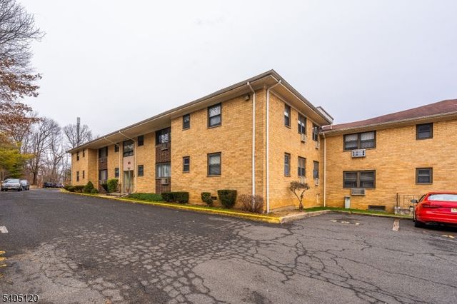 401 Us Highway 22 F, North Plainfield Boro, NJ 07060