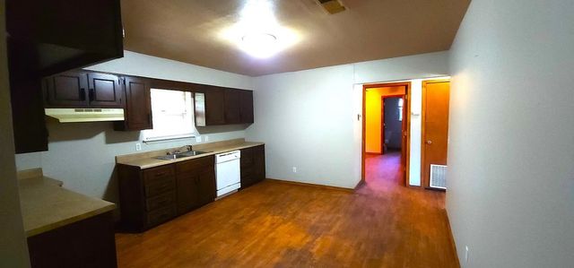 145 NE 11TH, Paris, TX 75460