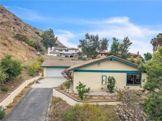 3825 Skycrest, Pasadena, CA 91107