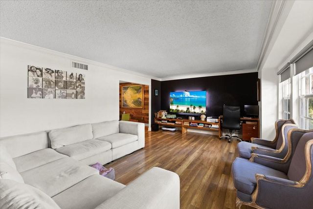 3179 Hoylake Road, Lake Worth, FL 33467