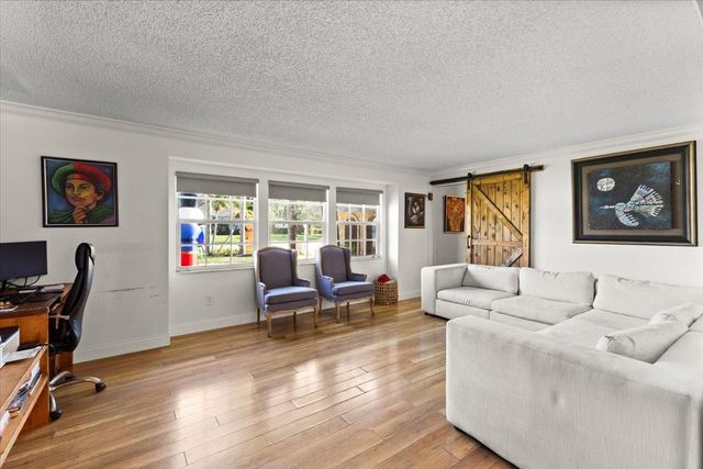 3179 Hoylake Road, Lake Worth, FL 33467