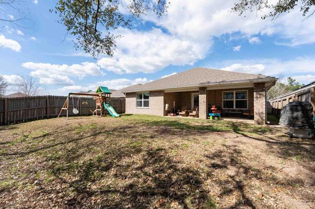 7337 Lakeside Oak Ct, Pensacola, FL 32526