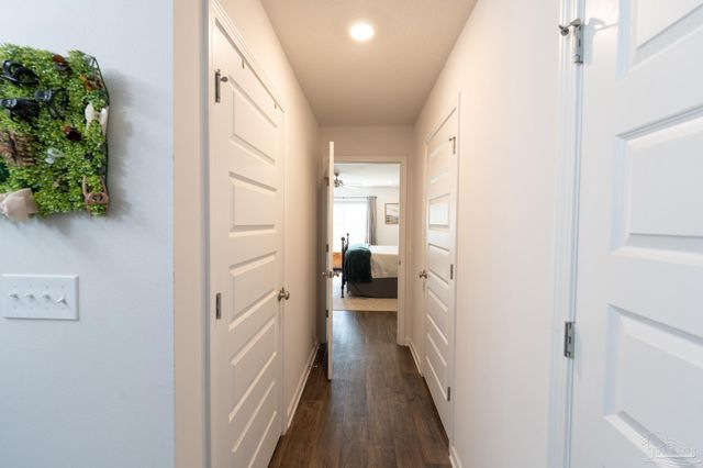 7337 Lakeside Oak Ct, Pensacola, FL 32526