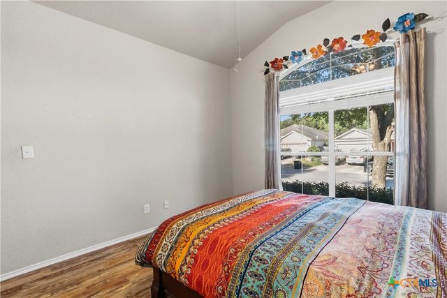792 San Luis, New Braunfels, TX 78132