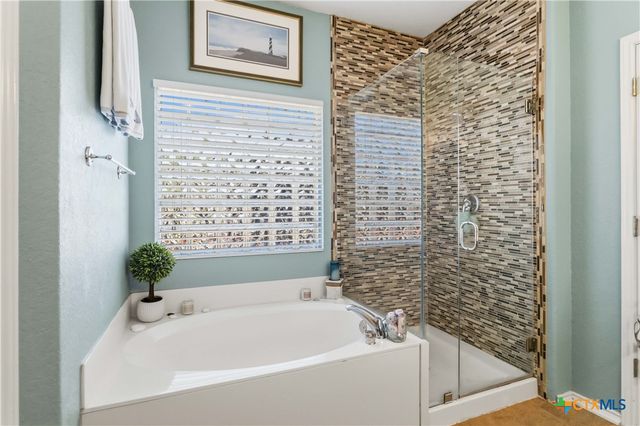 792 San Luis, New Braunfels, TX 78132